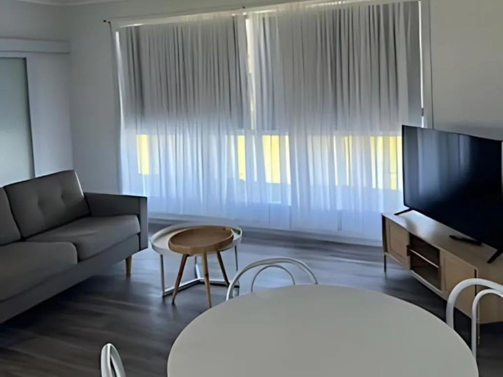 SIL house 2 in Shepparton Lounge Room