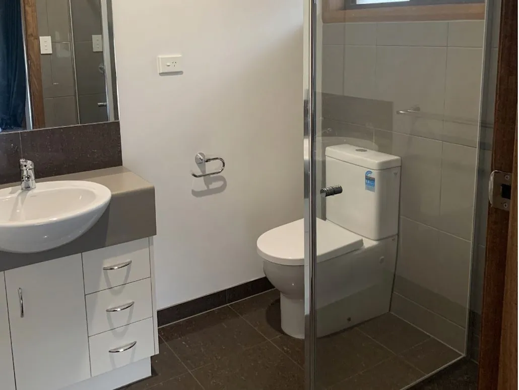 Shepparton SIL House 1 Toilet