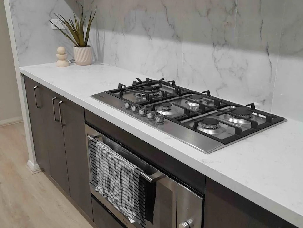Lara SIL Kitchen Stove